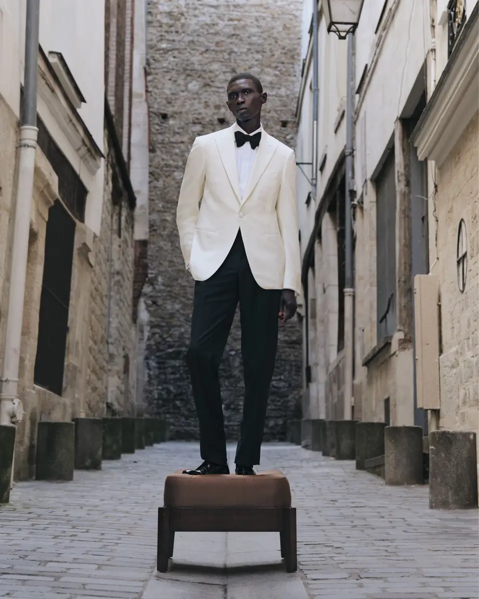 Canali Men's Wool Peak Lapel Dinner Jacket | Thumbnail 4 Canali Men's Wool Peak Lapel Dinner Jacket | Thumbnail 4