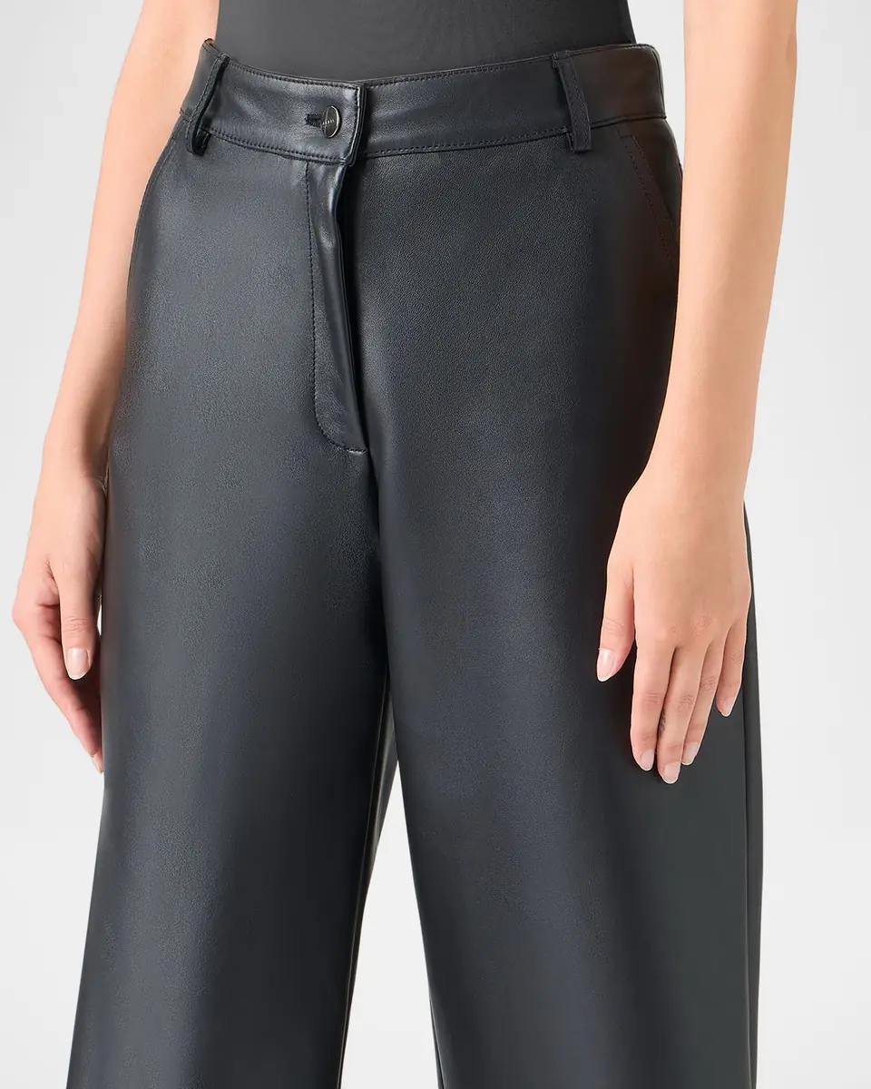 Akris Finny Leather Bermuda Shorts | Thumbnail 5 Akris Finny Leather Bermuda Shorts | Thumbnail 5