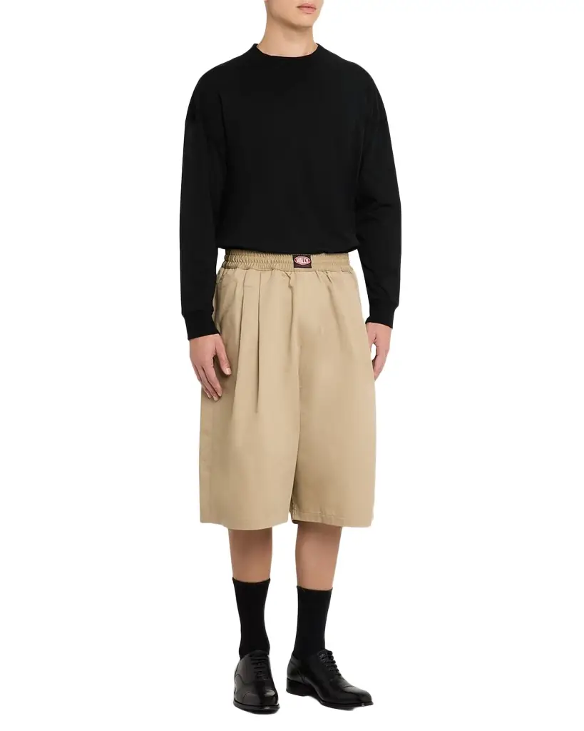 Willy Chavarria Men 's Orale Oversized Pleated Shorts | Image 1 Willy Chavarria Men 's Orale Oversized Pleated Shorts | Image 1