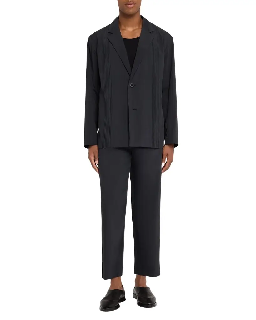 IM MEN Men 's Air Pleats Cropped Pants | Image 1 IM MEN Men 's Air Pleats Cropped Pants | Image 1