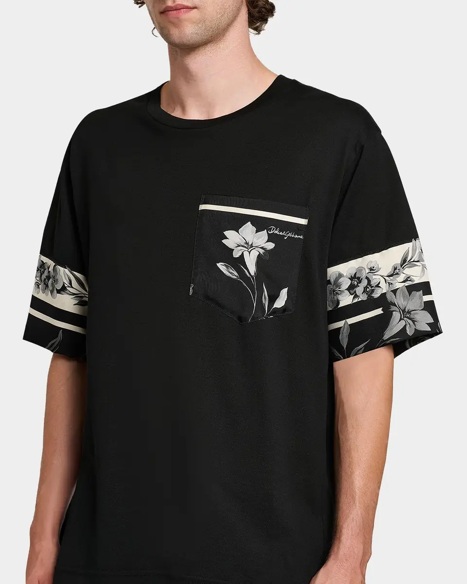 Dolce & Gabbana Men's Cotton and Silk Digital-Print Pocket T-Shirt | Thumbnail 4 Dolce & Gabbana Men's Cotton and Silk Digital-Print Pocket T-Shirt | Thumbnail 4
