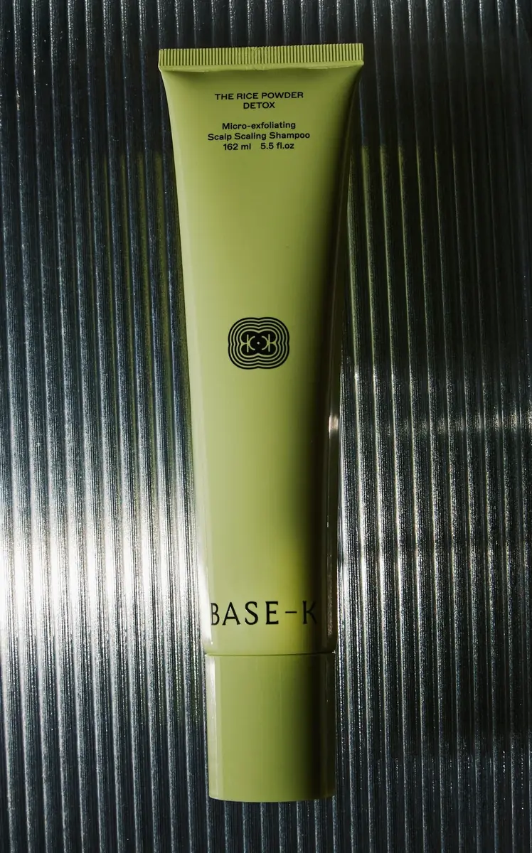 BASE-K The Rice Powder Detox Exfoliating Shampoo | Thumbnail 2 BASE-K The Rice Powder Detox Exfoliating Shampoo | Thumbnail 2