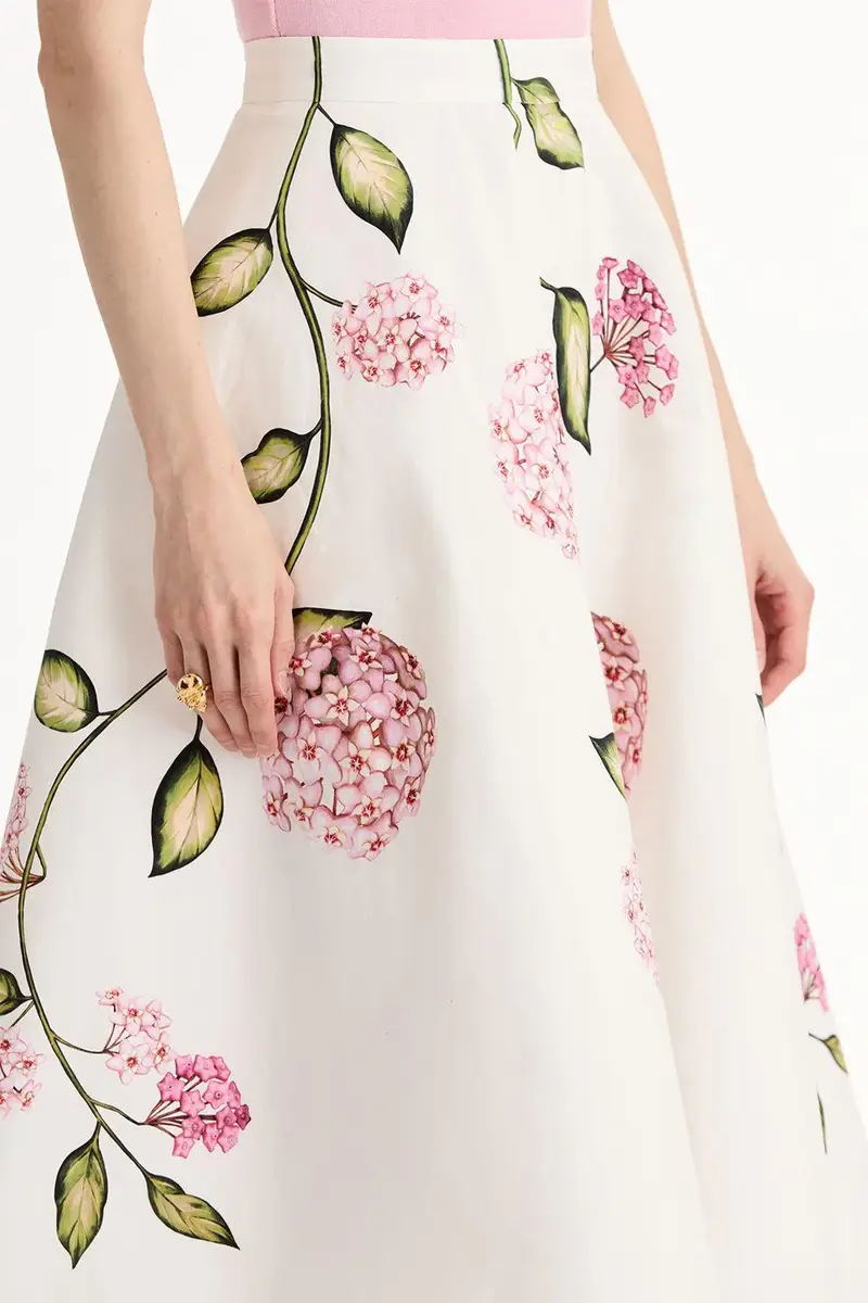 Oscar de la Renta Porcelain Flowers Skirt | Thumbnail 3 Oscar de la Renta Porcelain Flowers Skirt | Thumbnail 3