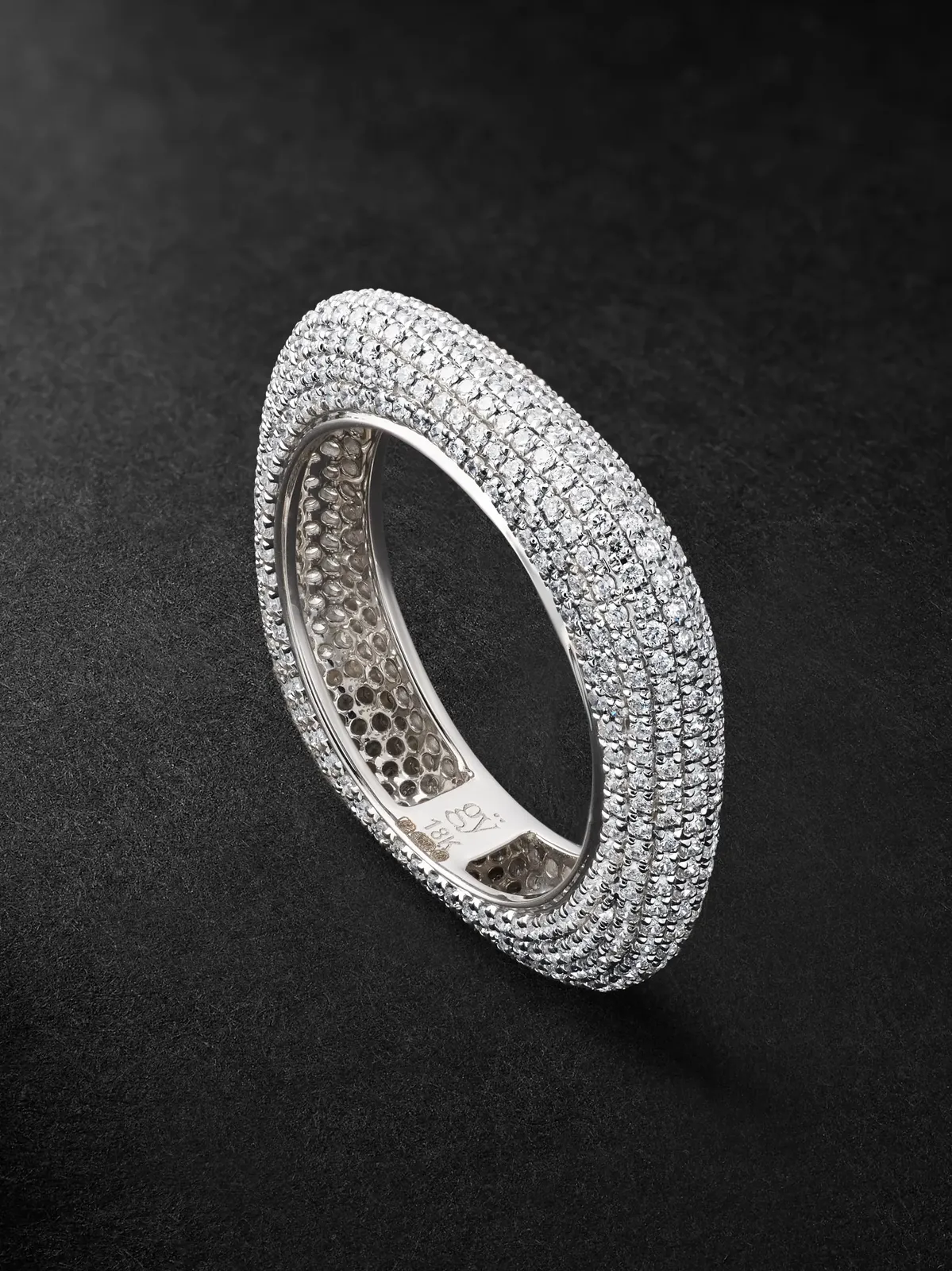 18-Karat White Gold Diamond Ring - Men