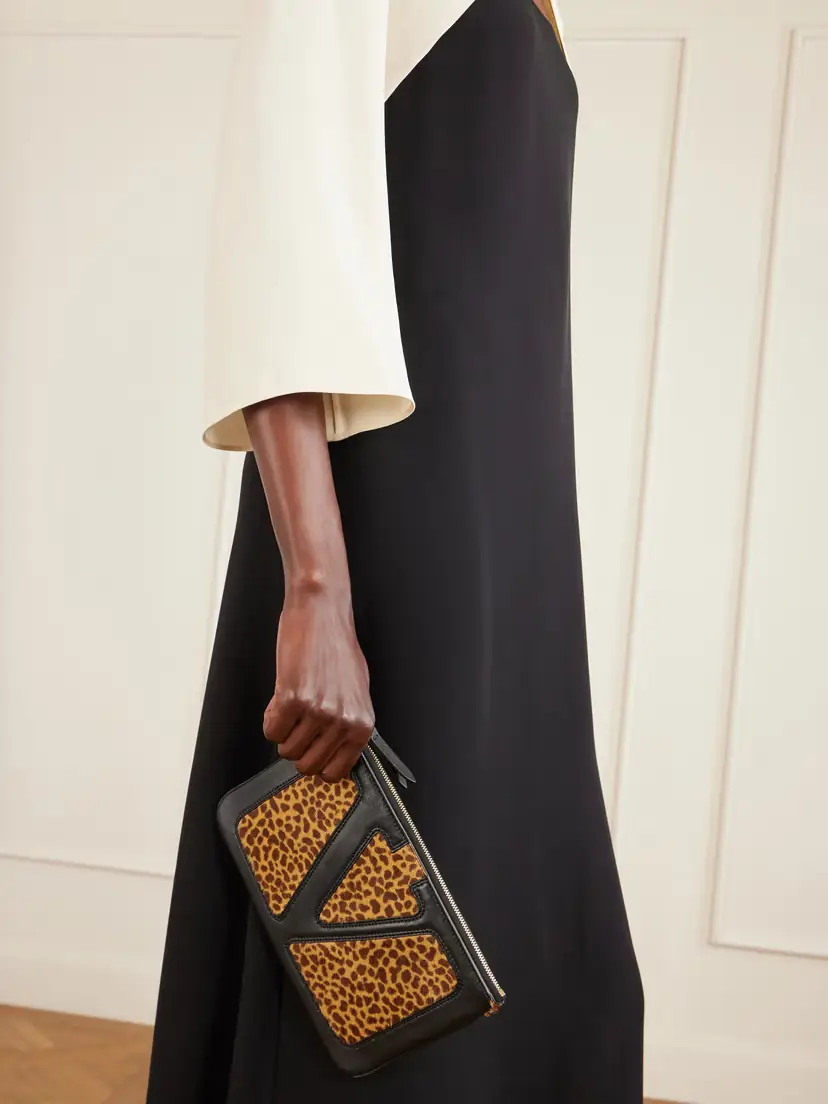 Valentino Garavani Viva Superstar Medium Leather-trimmed Leopard-print Calf Hair Clutch | Thumbnail 2 Valentino Garavani Viva Superstar Medium Leather-trimmed Leopard-print Calf Hair Clutch | Thumbnail 2