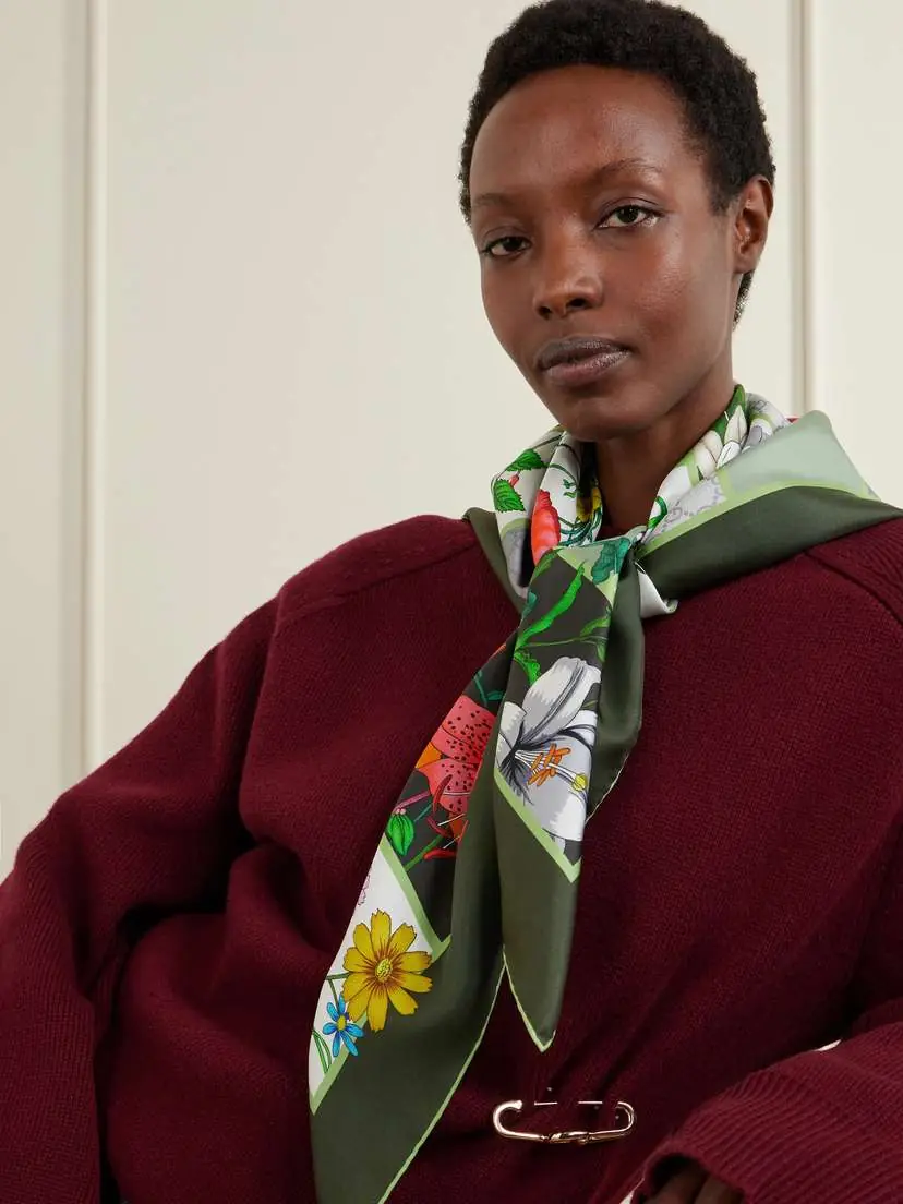 Gucci Printed Silk-twill Scarf | Thumbnail 3
