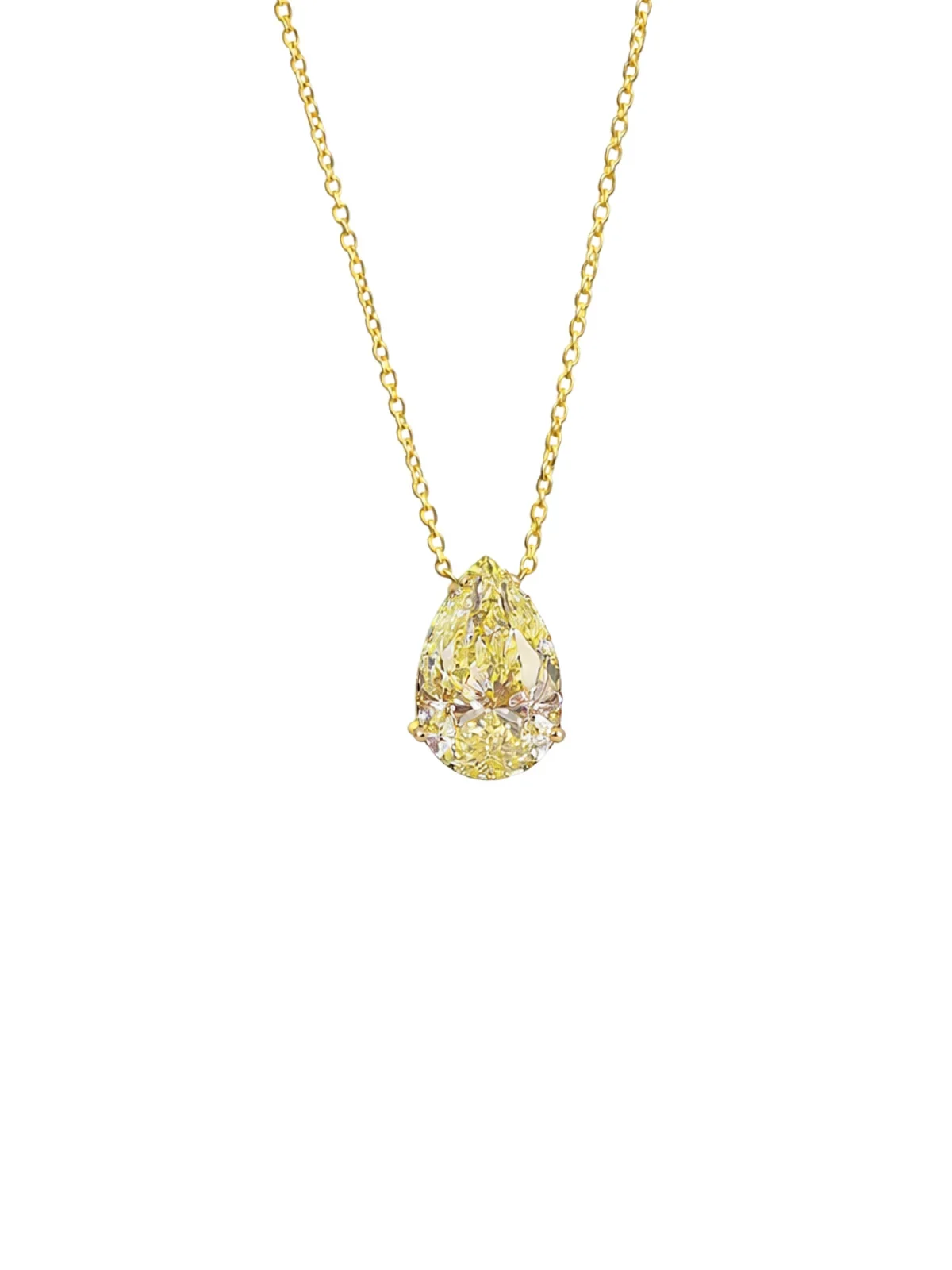 IGI 4.02ct Diamond 18K Gold Pear Pendant Chain Necklace IGI 4.02ct Diamond 18K Gold Pear Pendant Chain Necklace