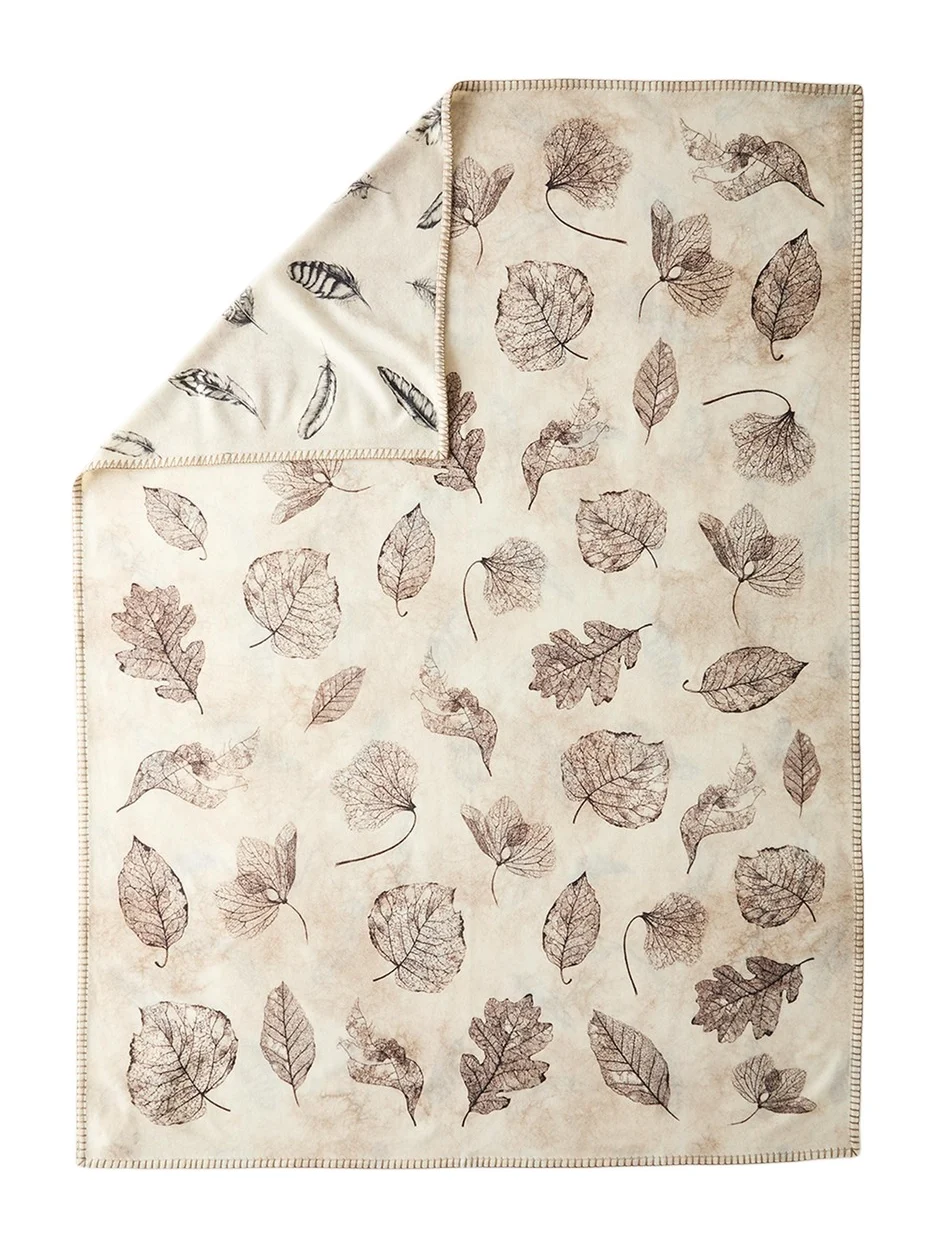 Alonpi Monferrat Throw Blanket, 55" x 75"