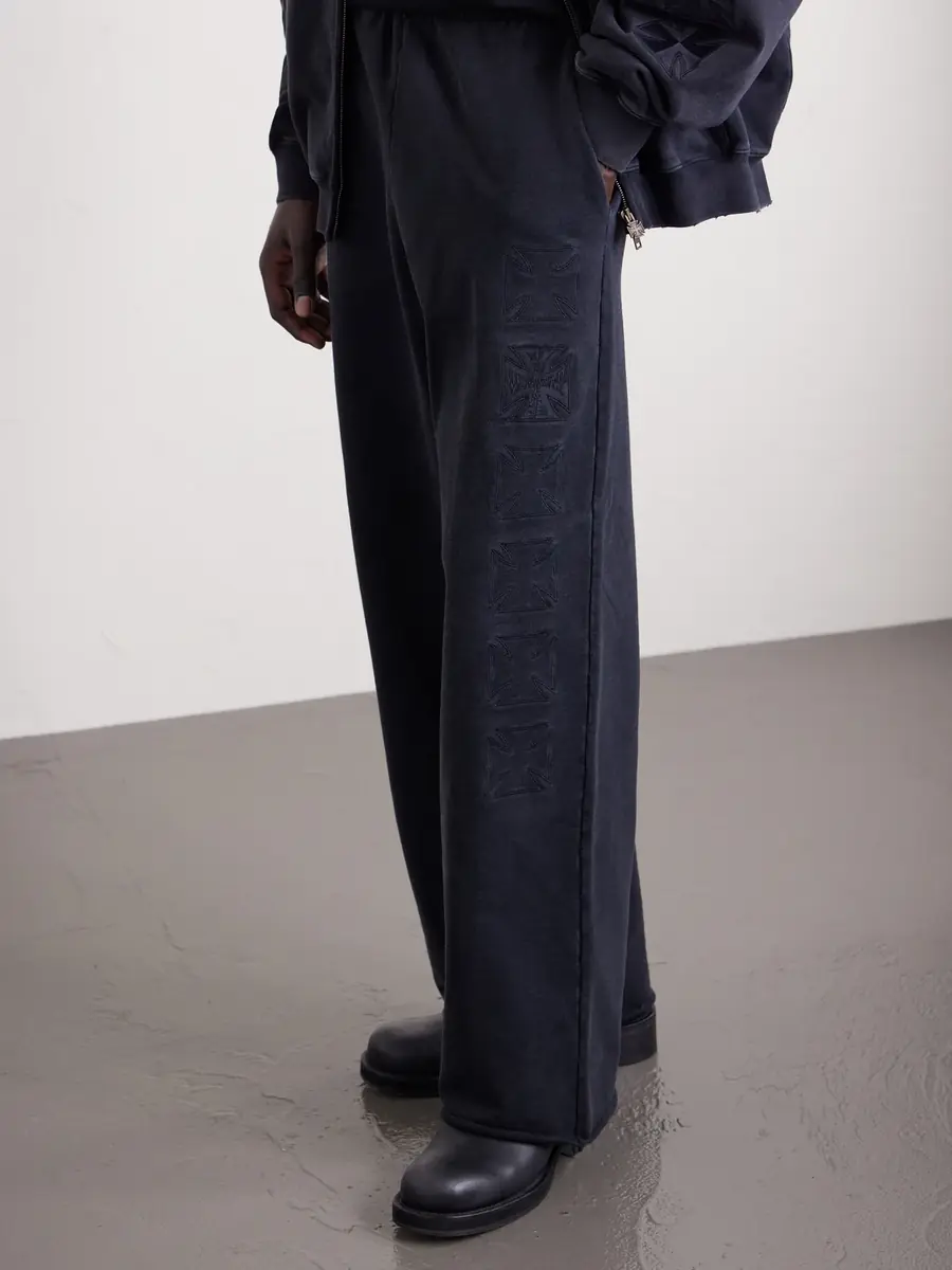 Vetements Straight-Leg Logo-Embroidered Cotton-Jersey Sweatpants - Men | Thumbnail 5