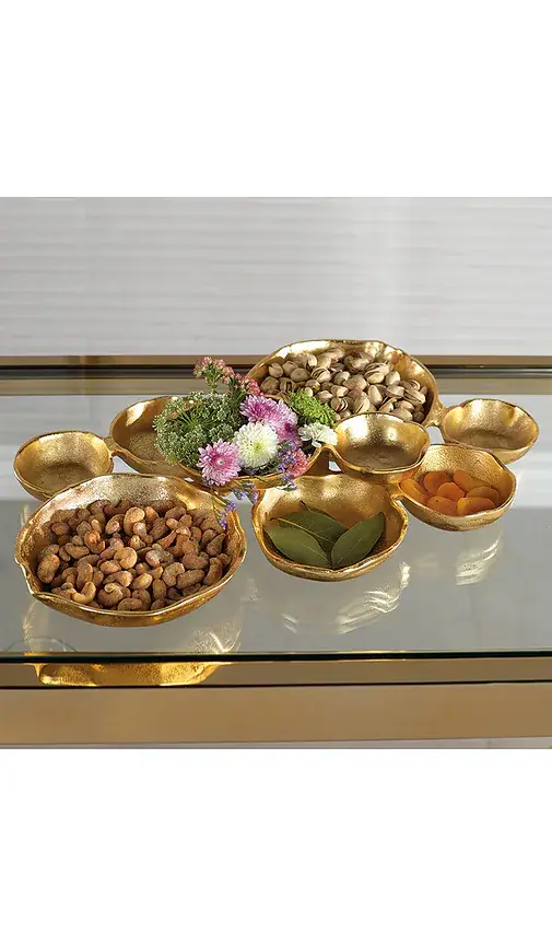 The Favorites Cluster Of Nine Round Serving Bowls | Thumbnail 2 The Favorites Cluster Of Nine Round Serving Bowls | Thumbnail 2
