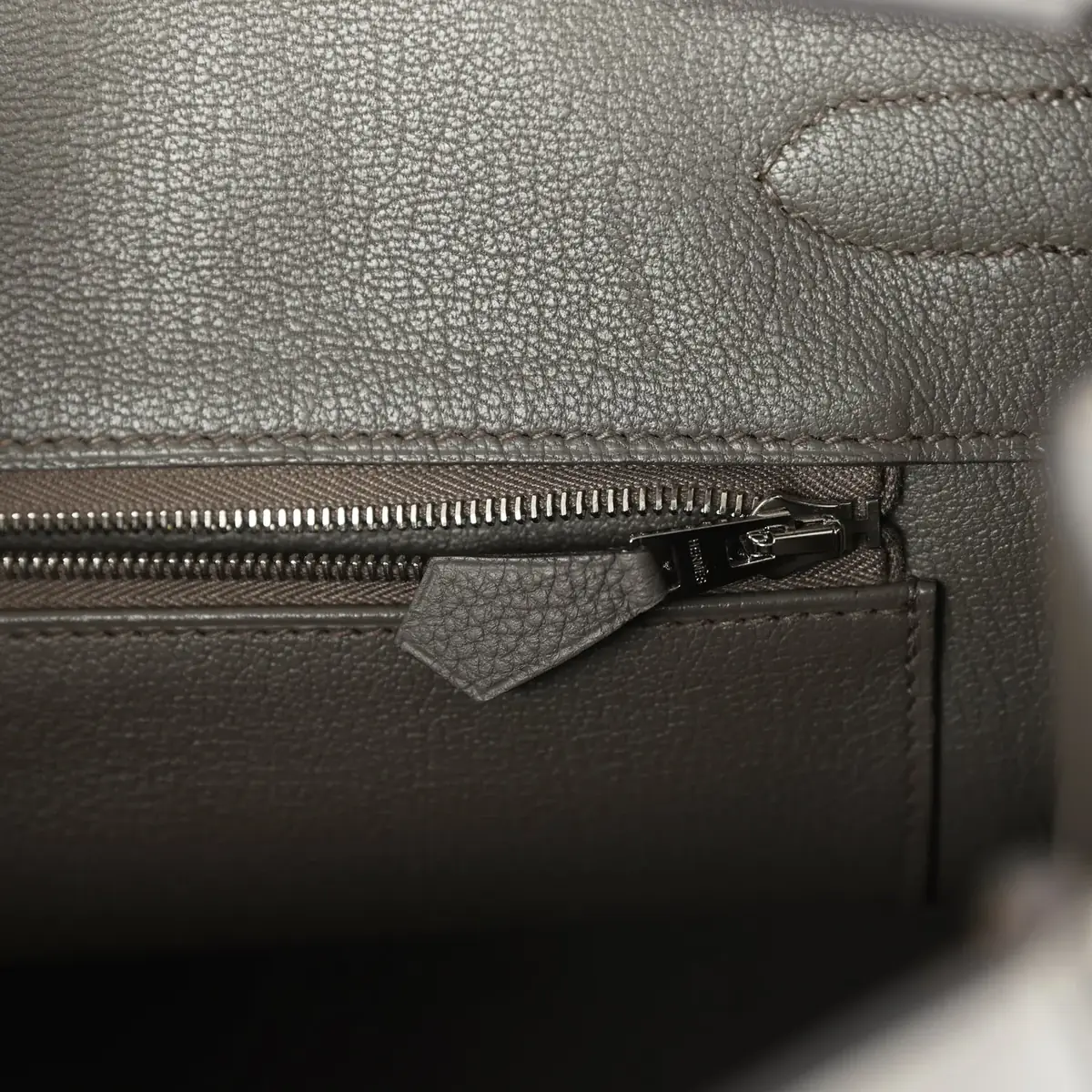 HERMÈS Pre-owned Hermes Birkin 35 Etain Togo Palladium Hardware | Thumbnail 9 HERMÈS Pre-owned Hermes Birkin 35 Etain Togo Palladium Hardware | Thumbnail 9