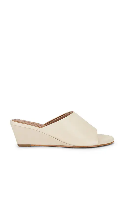 Seychelles Isn't She Lovely Sandal | Image 1 Seychelles Isn't She Lovely Sandal | Image 1
