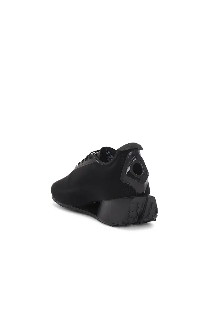 Nike FS Run Sneaker | Thumbnail 3 Nike FS Run Sneaker | Thumbnail 3