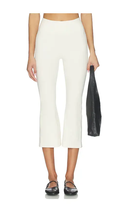 437 The Perfect Capri Pants | Image 1 437 The Perfect Capri Pants | Image 1