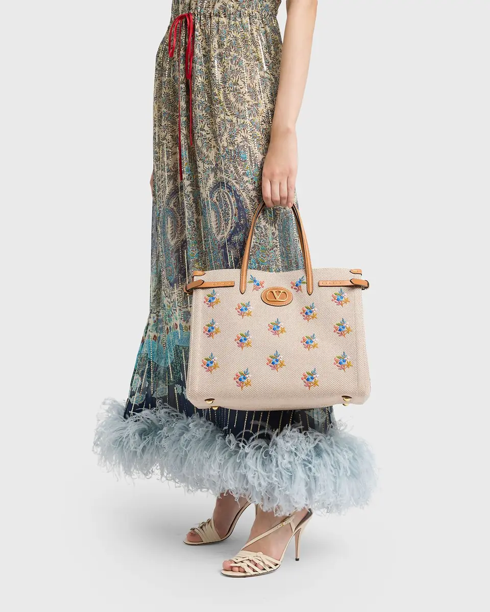 Valentino Garavani Floral-Embroidered Canvas Tote Bag | Thumbnail 6