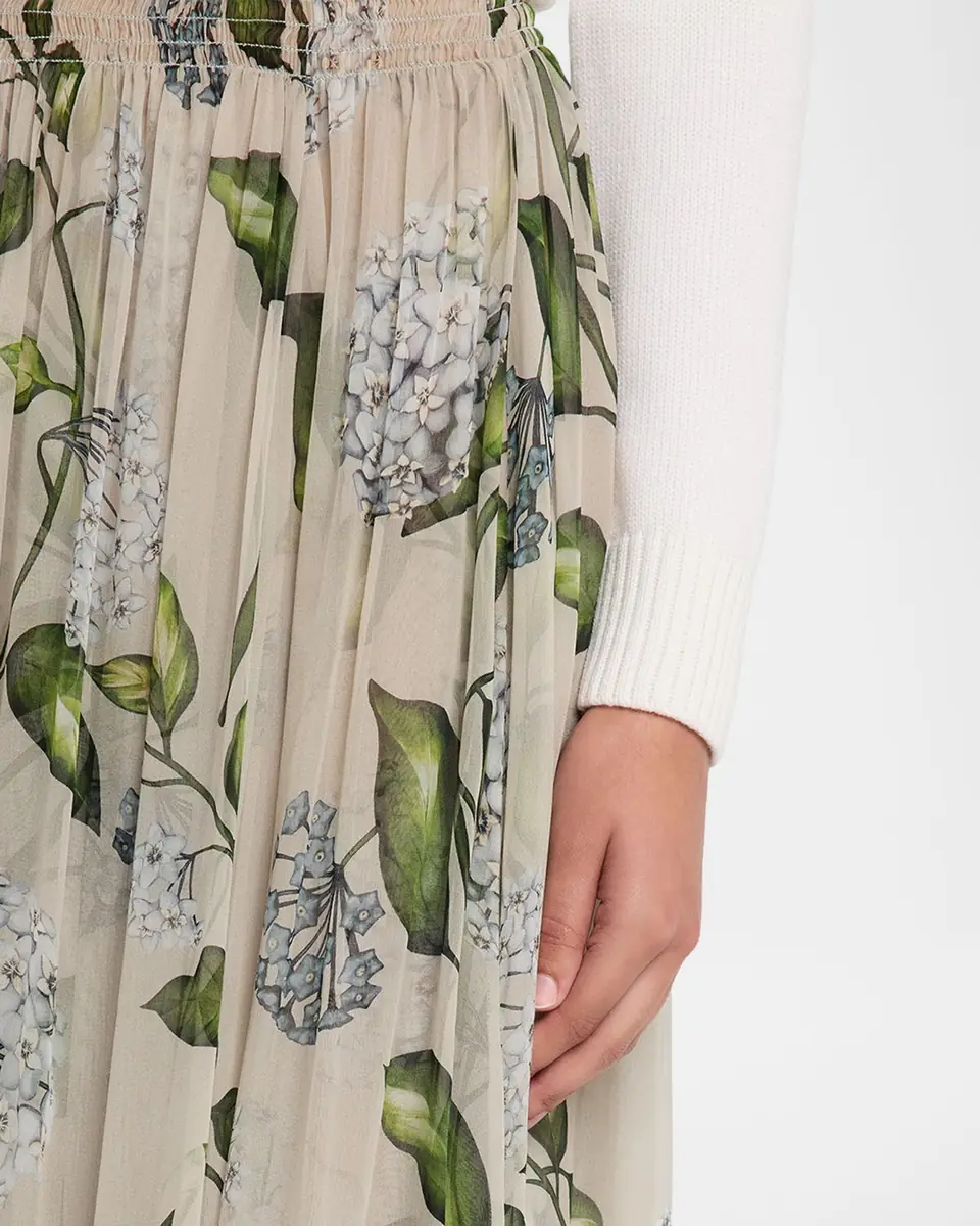 Oscar de la Renta Porcelain Flower Chiffon Maxi Skirt | Thumbnail 4