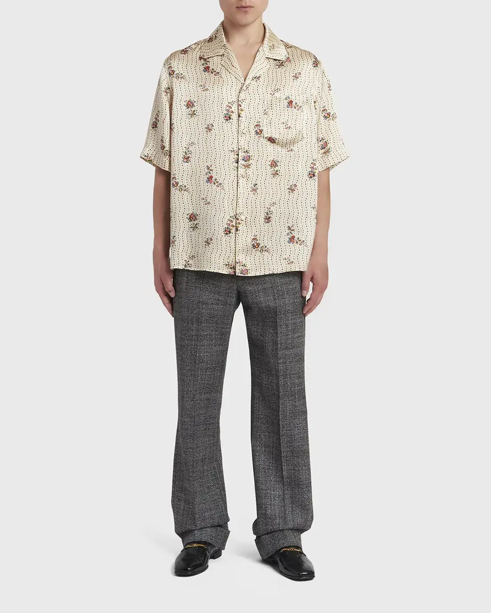 Valentino Garavani Men's Silk Papier Floral Boxy-Fit Bowling Shirt | Thumbnail 6 Valentino Garavani Men's Silk Papier Floral Boxy-Fit Bowling Shirt | Thumbnail 6