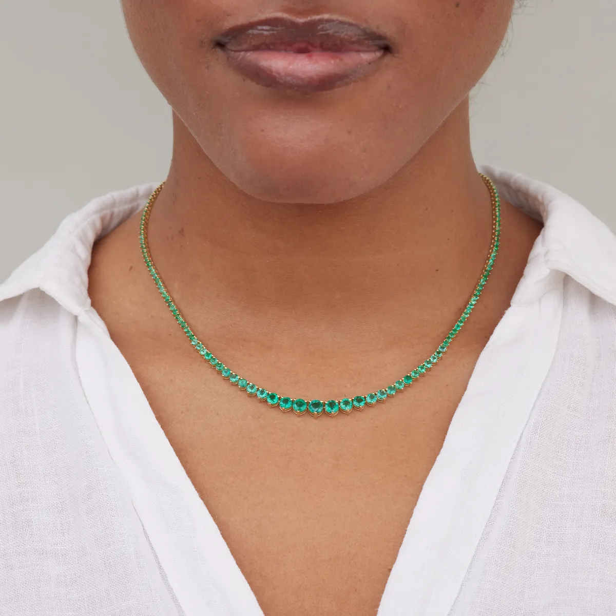 Jennifer Meyer Luxe Graduated 3-Prong Emerald Tennis Necklace | Thumbnail 5 Jennifer Meyer Luxe Graduated 3-Prong Emerald Tennis Necklace | Thumbnail 5