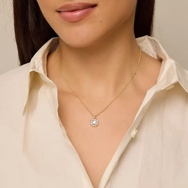Jennifer Meyer Petite Statement Morganite Flower Pendant Necklace with Aquamarine Center | Thumbnail 3 Jennifer Meyer Petite Statement Morganite Flower Pendant Necklace with Aquamarine Center | Thumbnail 3