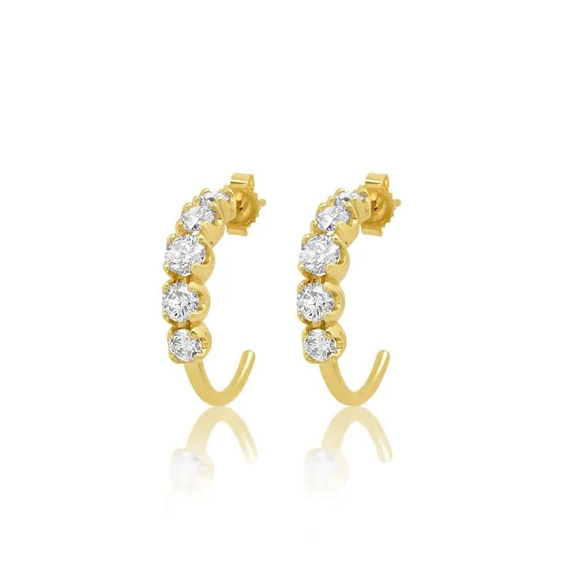 Jennifer Meyer Small Graduated Diamond Hoops | Image 1 Jennifer Meyer Small Graduated Diamond Hoops | Image 1