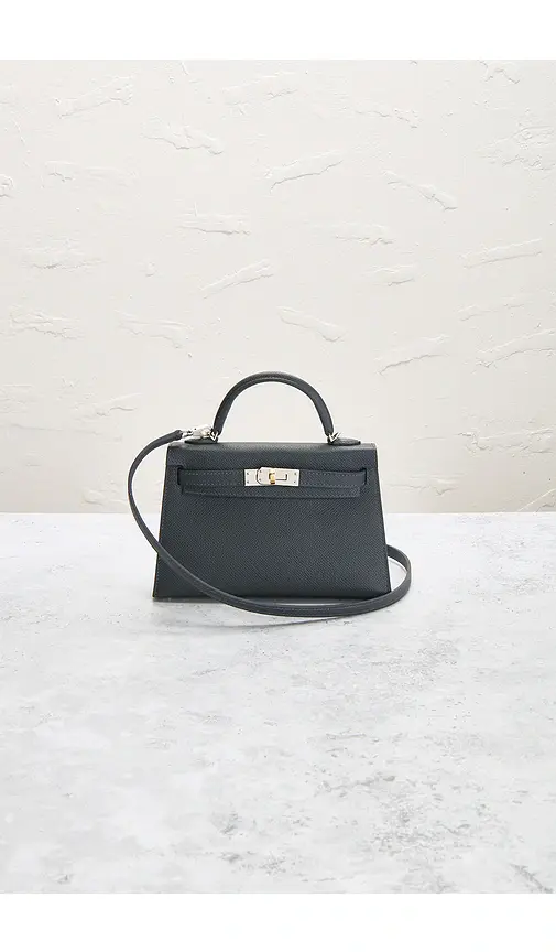 HERMÈS Epsom Kelly 20 Handbag | Thumbnail 2 HERMÈS Epsom Kelly 20 Handbag | Thumbnail 2