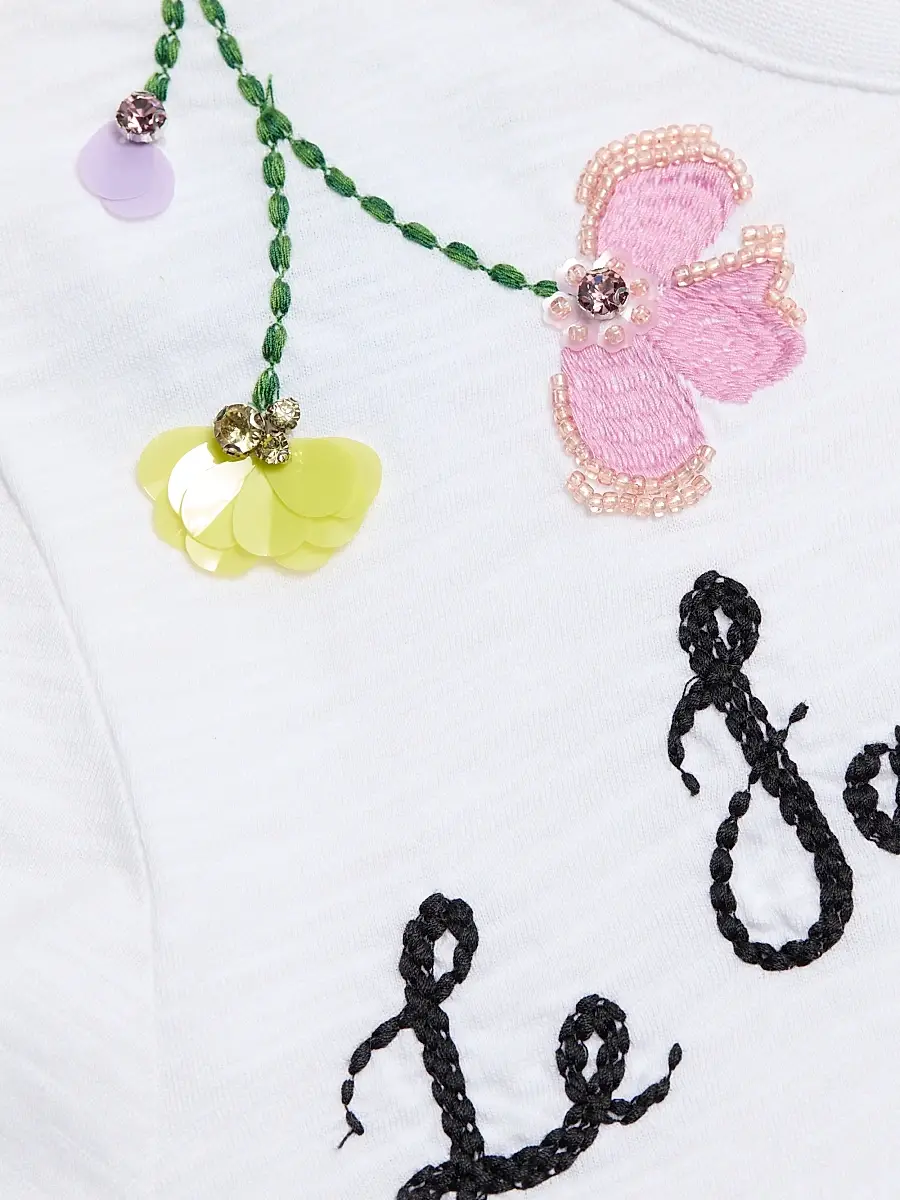 Cinq à Sept Women's 3D Floral Vine Shrunken T-Shirt | Thumbnail 7 Cinq à Sept Women's 3D Floral Vine Shrunken T-Shirt | Thumbnail 7