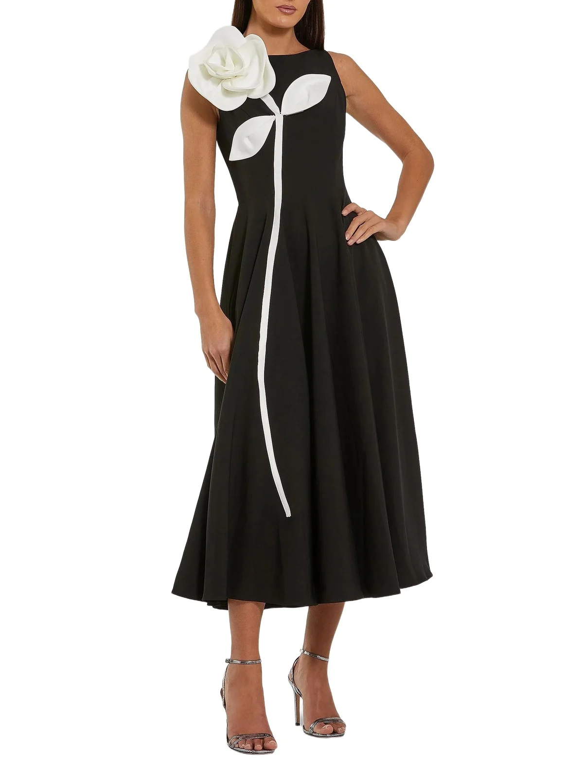 Women's Floral Appliqué Crepe A-Line Midi-Dress Women's Floral Appliqué Crepe A-Line Midi-Dress