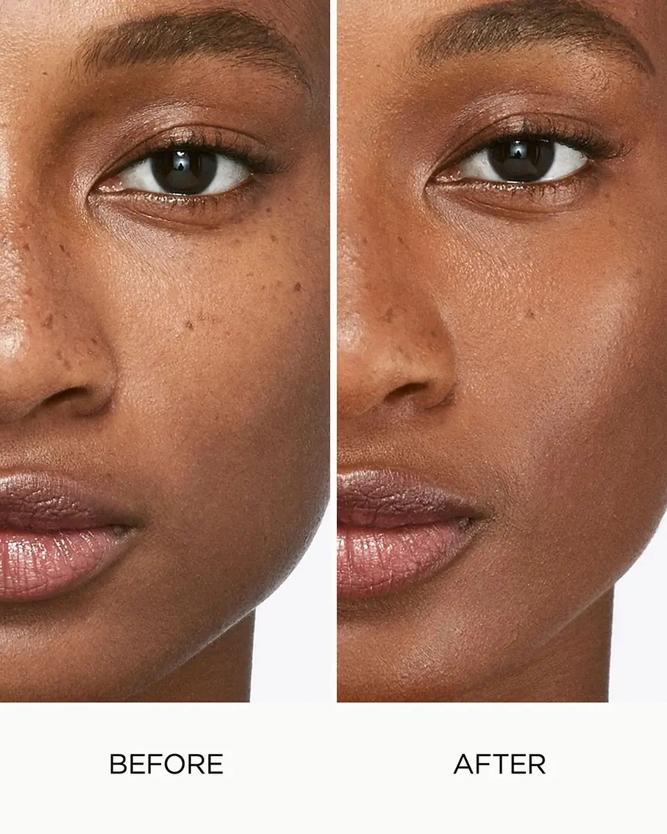 Laura Mercier Flawless Lumière Radiance-Perfecting Foundation | Thumbnail 3 Laura Mercier Flawless Lumière Radiance-Perfecting Foundation | Thumbnail 3