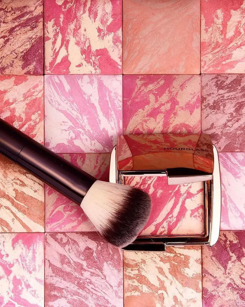 Hourglass Cosmetics Ambient Lighting Blush | Thumbnail 2 Hourglass Cosmetics Ambient Lighting Blush | Thumbnail 2