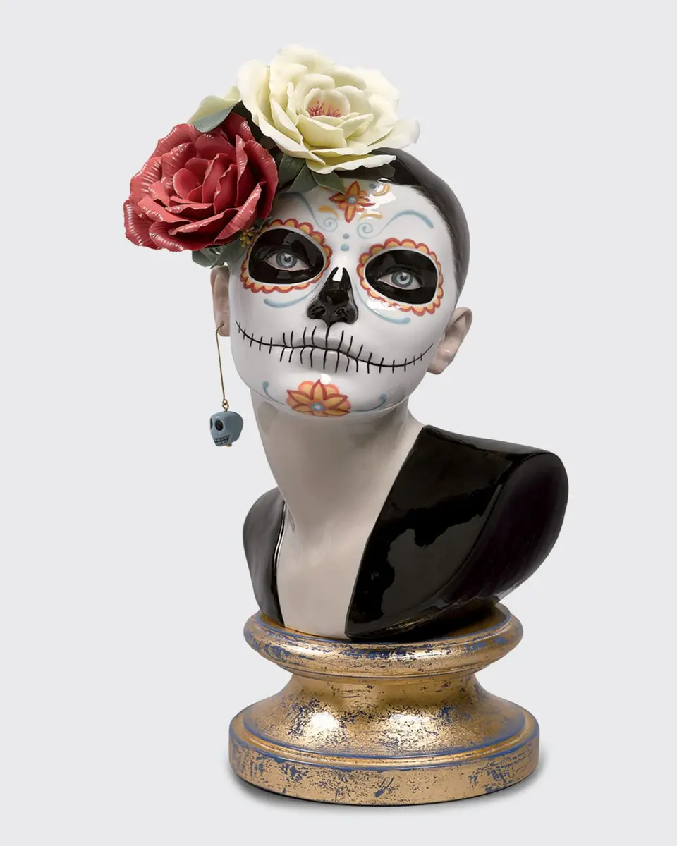 Lladro Beautiful Catrina Figurine | Thumbnail 4