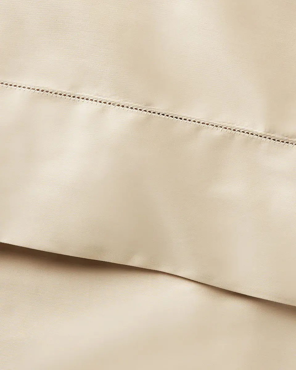 Ralph Lauren Home Organic Sateen Fitted Sheet | Thumbnail 2
