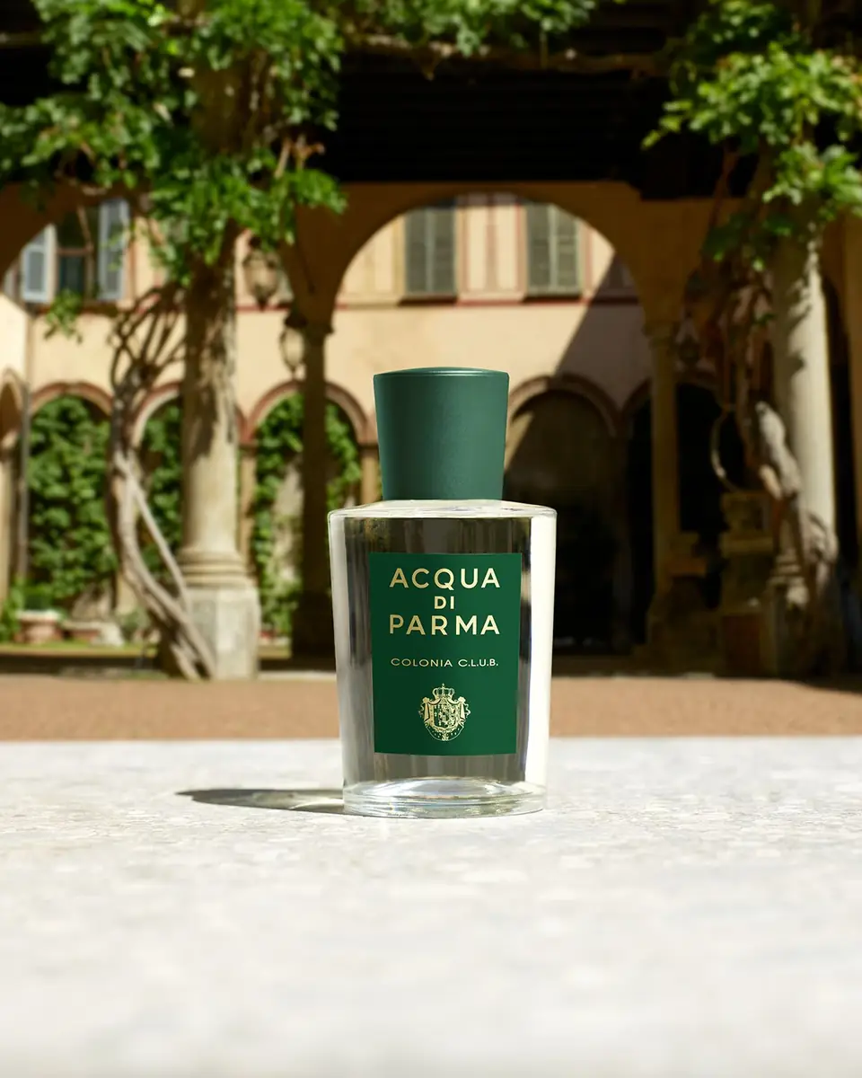 Acqua di Parma 1.7 oz. Colonia C. L.U. B. Eau de Cologne | Thumbnail 3 Acqua di Parma 1.7 oz. Colonia C. L.U. B. Eau de Cologne | Thumbnail 3