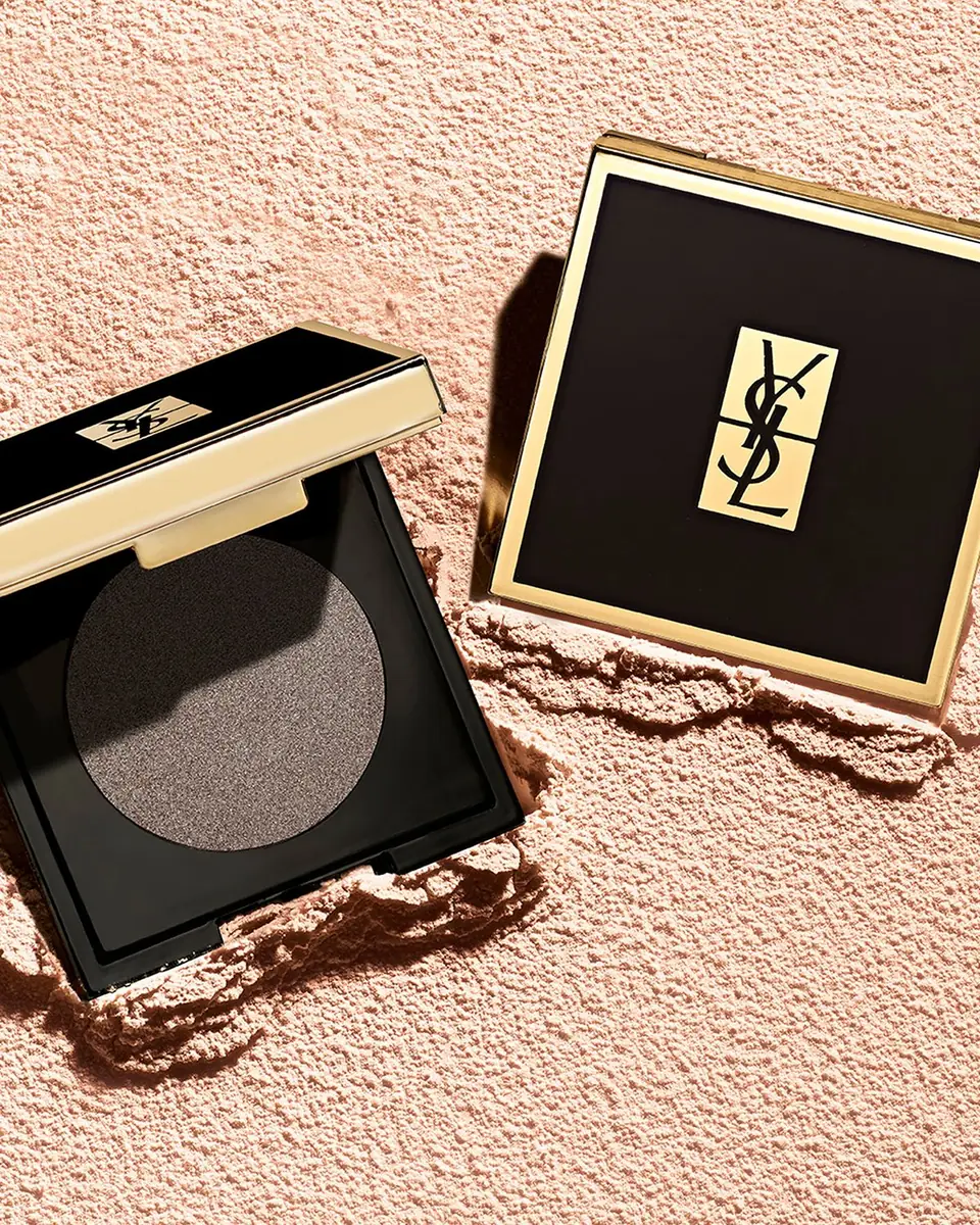 Yves Saint Laurent Beaute Satin Crush Mono Eyeshadow | Thumbnail 3 Yves Saint Laurent Beaute Satin Crush Mono Eyeshadow | Thumbnail 3