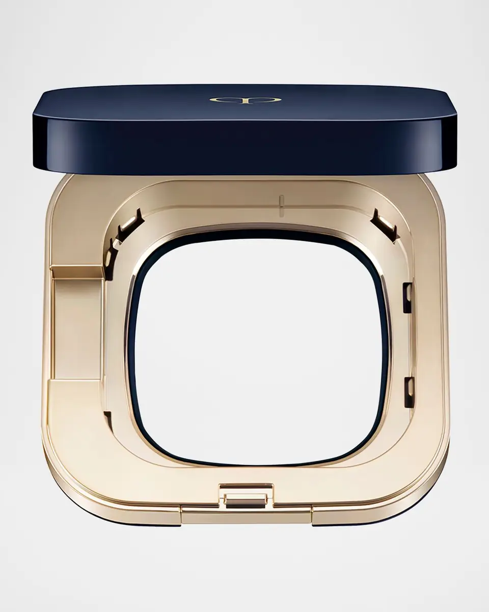 CLÉ DE PEAU BEAUTÉ Radiant Cushion Dewy Foundation, Refill | Thumbnail 2 CLÉ DE PEAU BEAUTÉ Radiant Cushion Dewy Foundation, Refill | Thumbnail 2