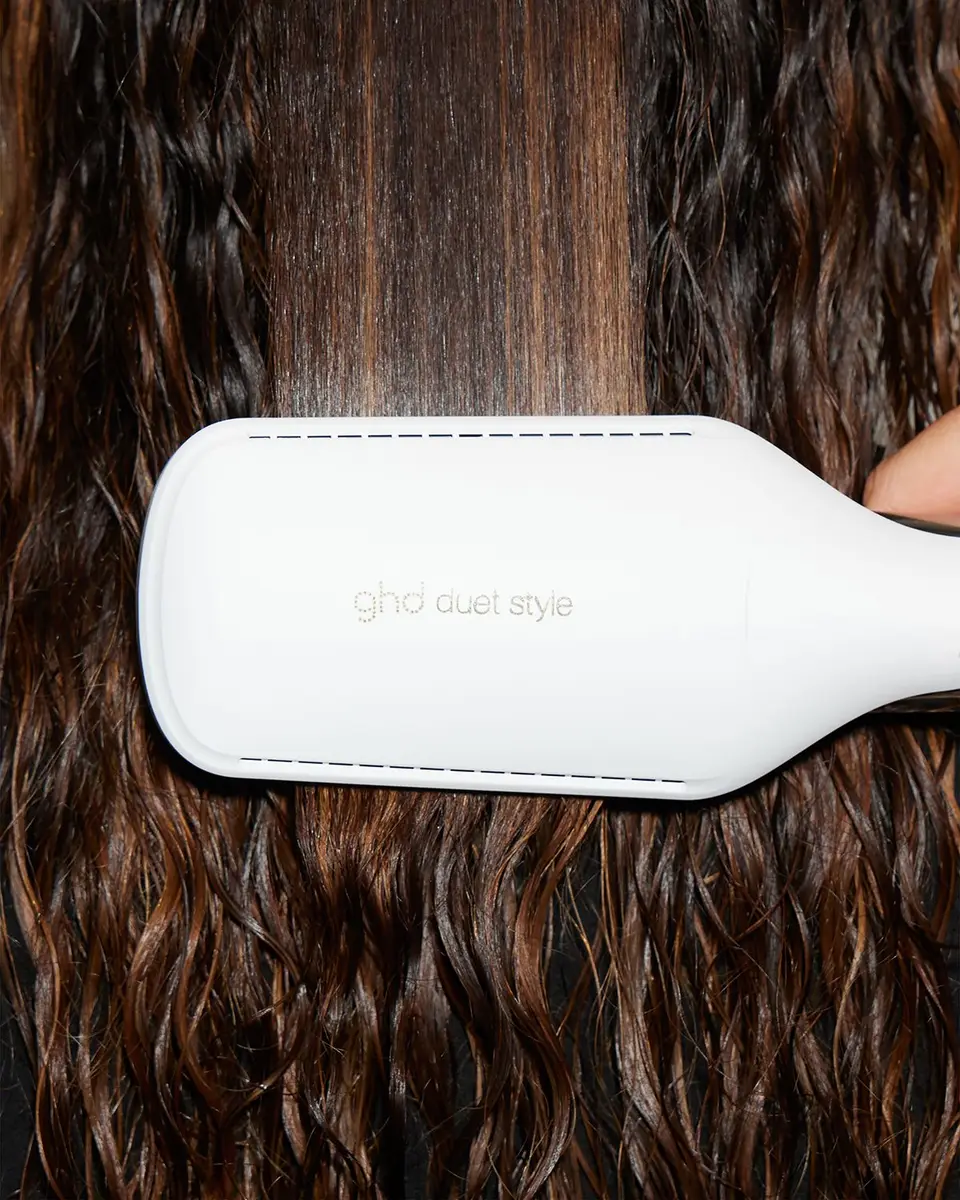 GHD Duet Style 2-in-1 Hot Air Styler | Thumbnail 3 GHD Duet Style 2-in-1 Hot Air Styler | Thumbnail 3