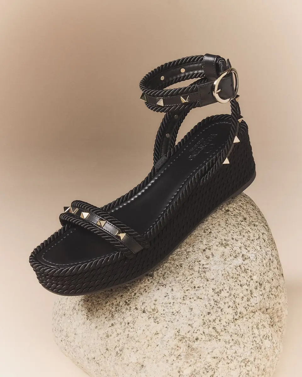 Valentino Garavani Rockstud Leather Ankle-Strap Espadrilles | Thumbnail 4 Valentino Garavani Rockstud Leather Ankle-Strap Espadrilles | Thumbnail 4