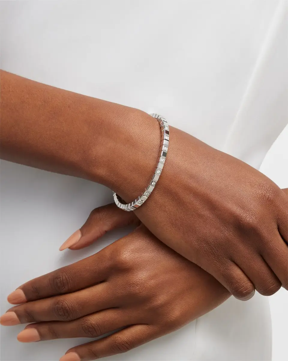 Chopard Ice Cube 18K White Gold Alternating Diamond Bracelet, Size Medium | Image 1 Chopard Ice Cube 18K White Gold Alternating Diamond Bracelet, Size Medium | Image 1