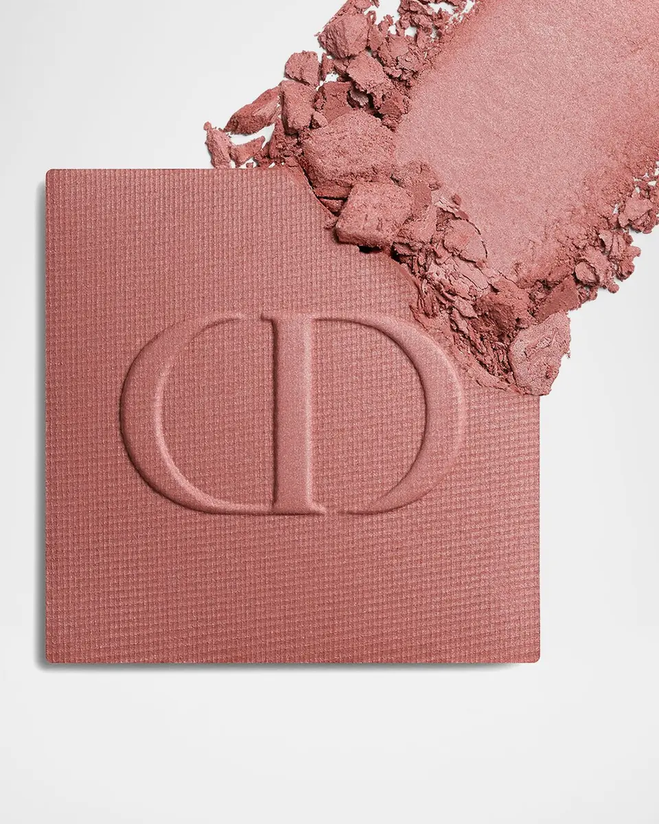 Dior Diorshow Mono Color High-Impact, Long-Wearing Eyeshadow | Thumbnail 2 Dior Diorshow Mono Color High-Impact, Long-Wearing Eyeshadow | Thumbnail 2