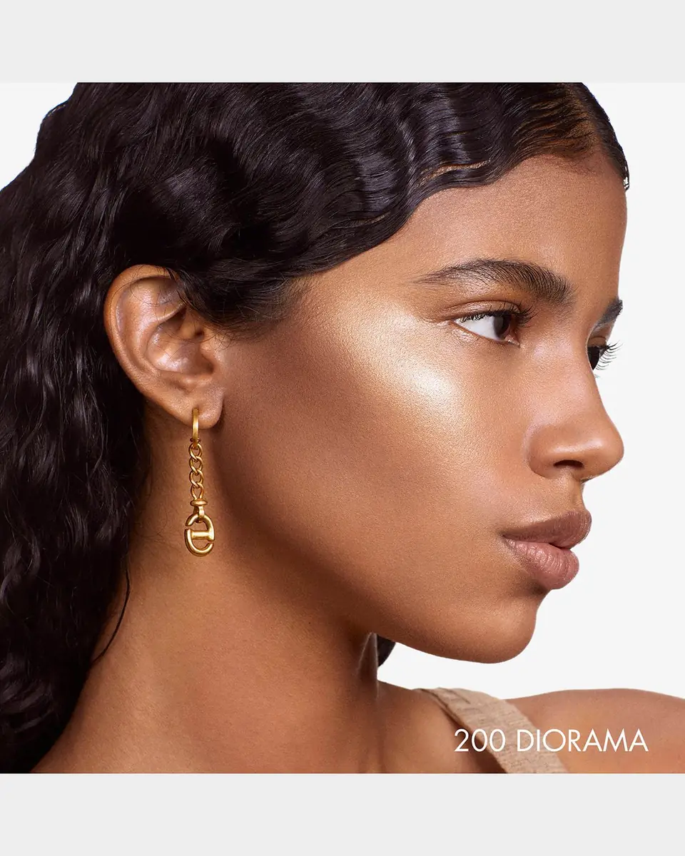 Dior Rouge Blush Colour & Glow | Thumbnail 3 Dior Rouge Blush Colour & Glow | Thumbnail 3