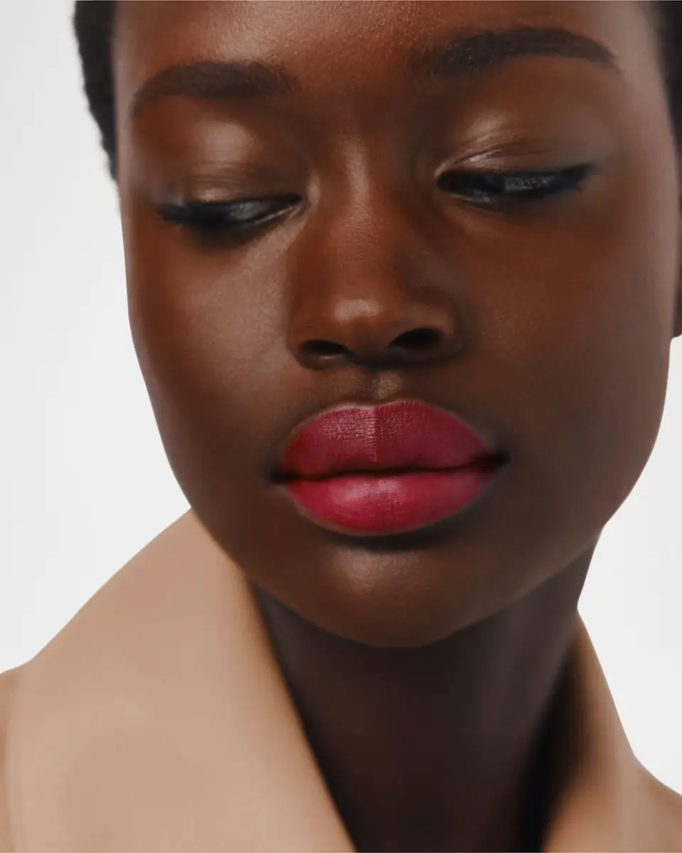 HERMÈS Trait d 'Hermes Lip Pencil | Thumbnail 4 HERMÈS Trait d 'Hermes Lip Pencil | Thumbnail 4
