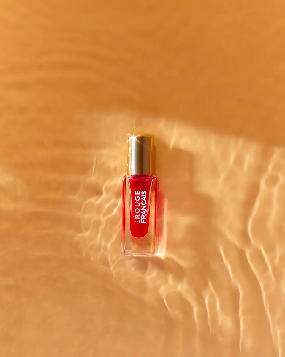 Le Rouge Francais Lampyris Divine Lip Oil | Thumbnail 4 Le Rouge Francais Lampyris Divine Lip Oil | Thumbnail 4