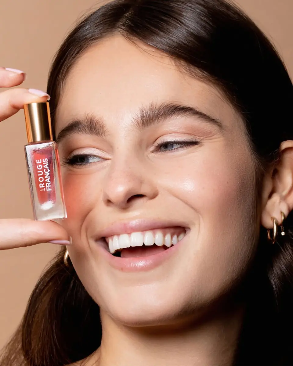 Le Rouge Francais Lampyris Divine Lip Oil | Thumbnail 3 Le Rouge Francais Lampyris Divine Lip Oil | Thumbnail 3
