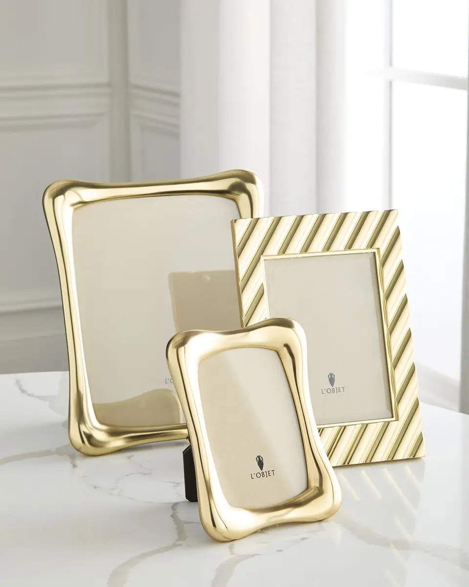 L'Objet Maxime Frame | Thumbnail 2 L'Objet Maxime Frame | Thumbnail 2