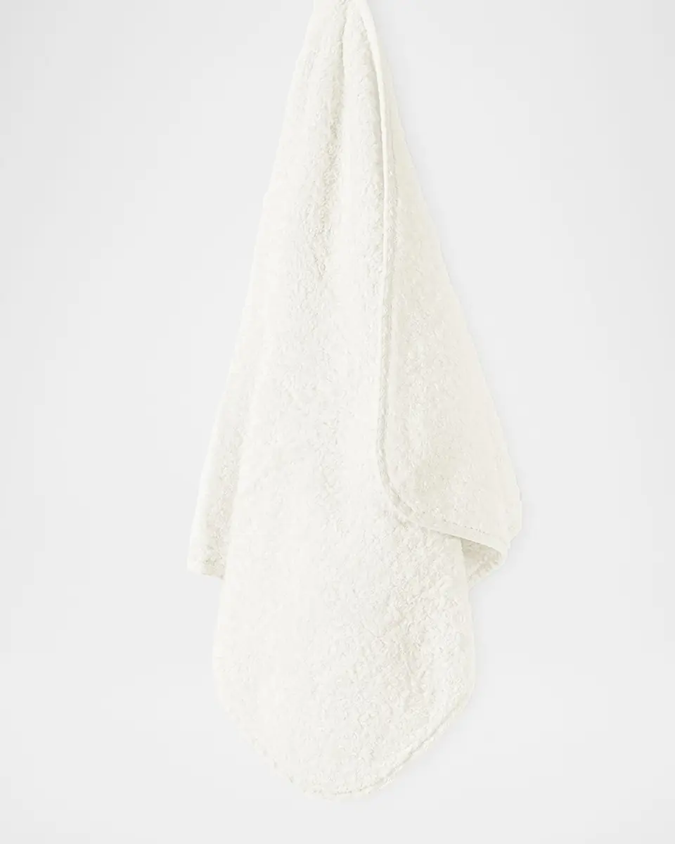 Graccioza Grand Egoist Hand Towel | Thumbnail 2 Graccioza Grand Egoist Hand Towel | Thumbnail 2