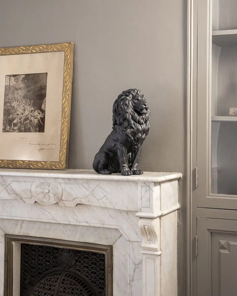 Lladro Majestic Lion Sculpture | Thumbnail 4 Lladro Majestic Lion Sculpture | Thumbnail 4