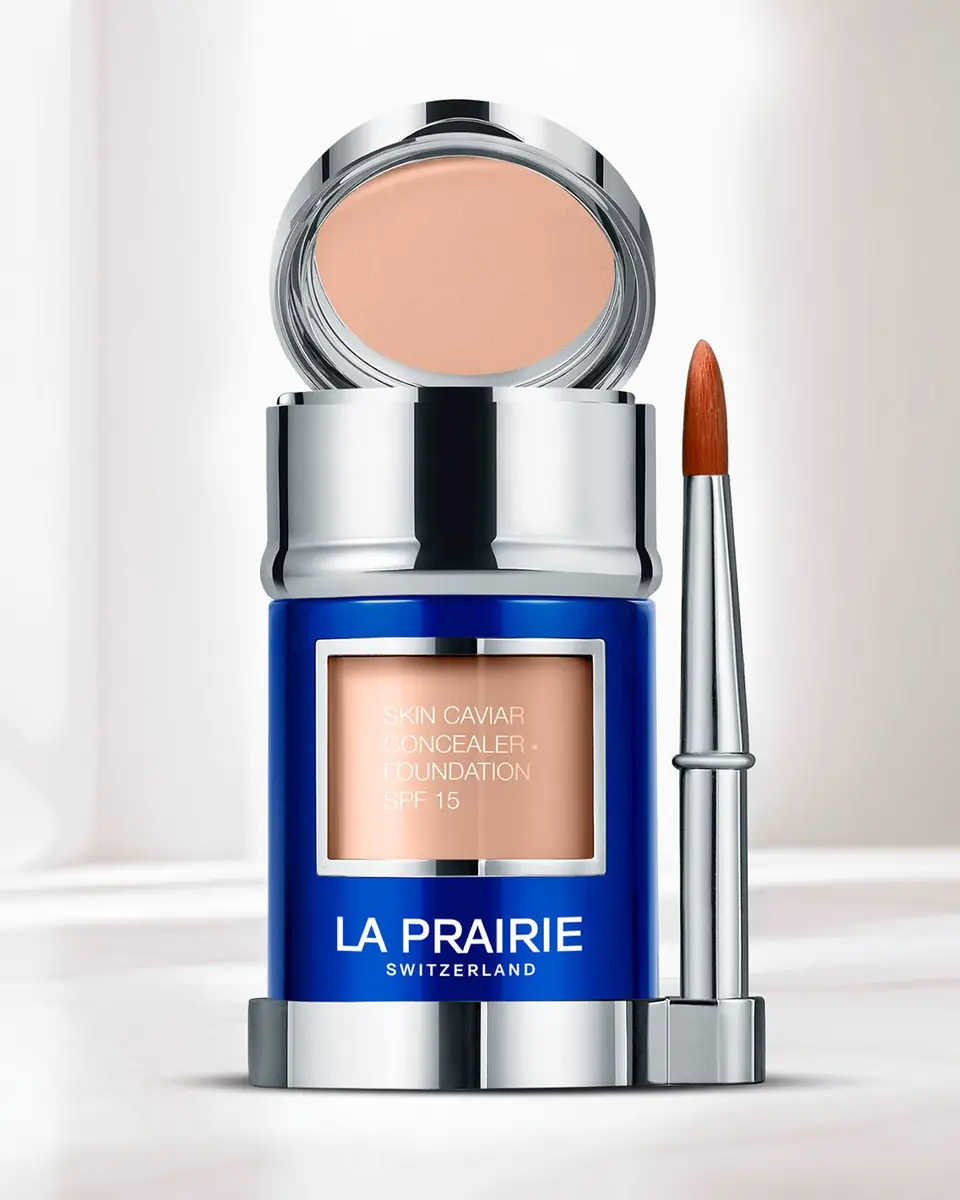 La Prairie Skin Caviar Concealer + Foundation SPF 15 | Thumbnail 2