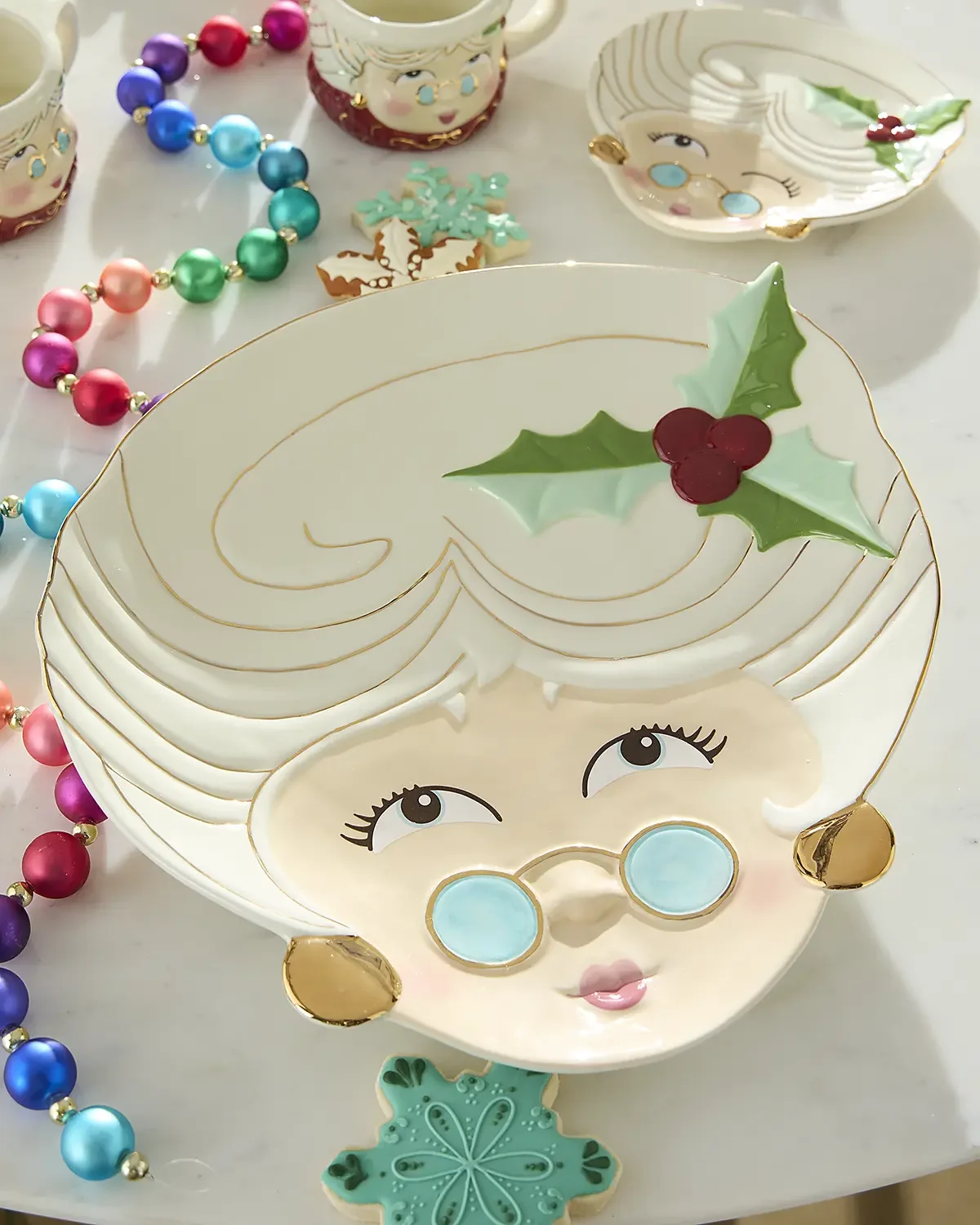 Glitterville Mrs. Papa Noel Ceramic Platter