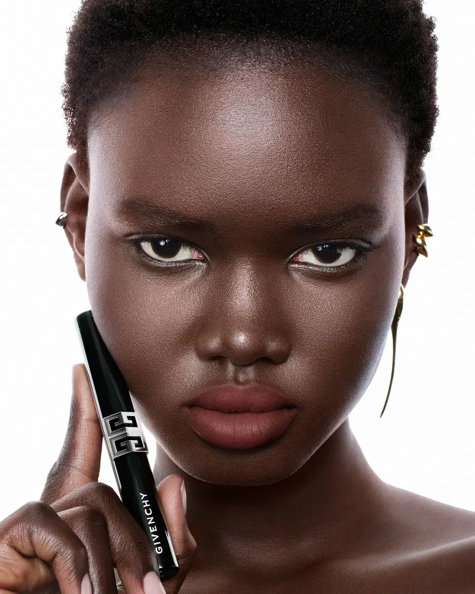 Givenchy Le Rouge Velvet Matte Lipstick | Thumbnail 4 Givenchy Le Rouge Velvet Matte Lipstick | Thumbnail 4