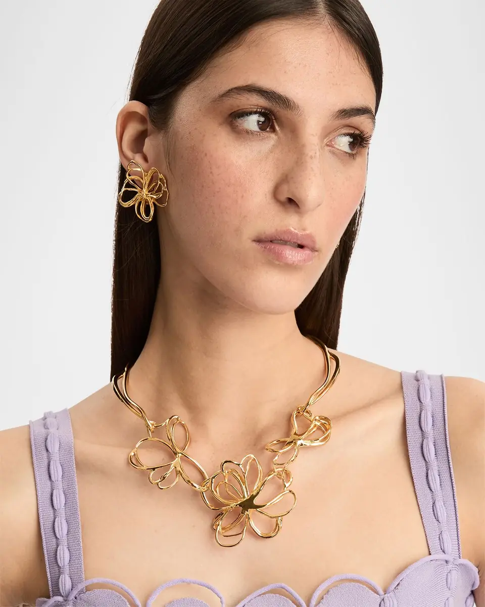 Oscar de la Renta Wire Flower Necklace | Thumbnail 2