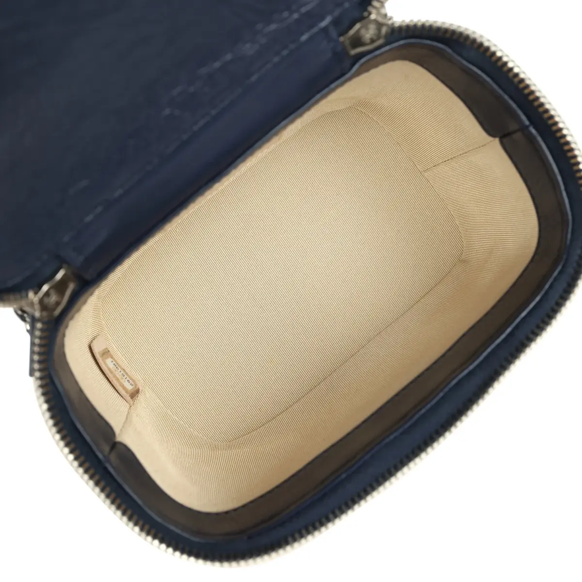 Chanel Pre-owned Chanel Small Top Handle Vanity Case Beige Raffia and Navy Calfskin Silver Hardware | Thumbnail 8 Chanel Pre-owned Chanel Small Top Handle Vanity Case Beige Raffia and Navy Calfskin Silver Hardware | Thumbnail 8